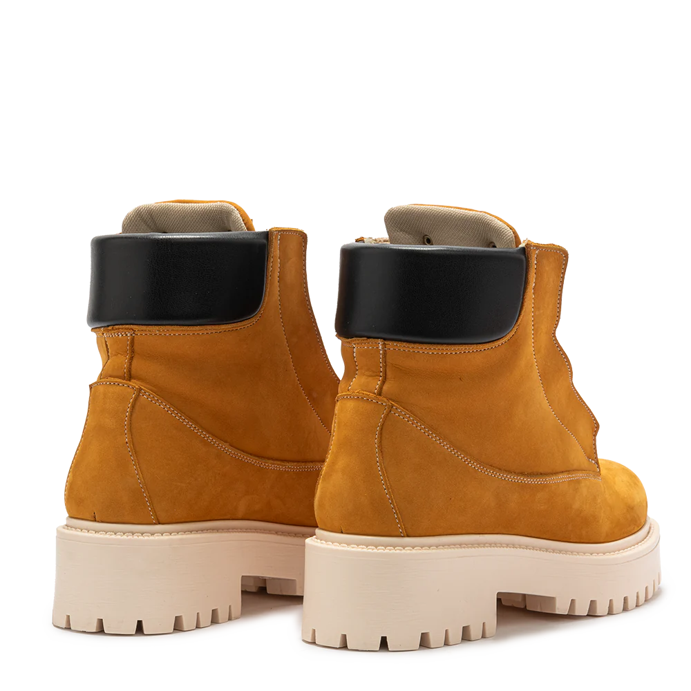 NABUK BEIGE "STARBOOT"