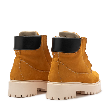 NABUK BEIGE "STARBOOT"